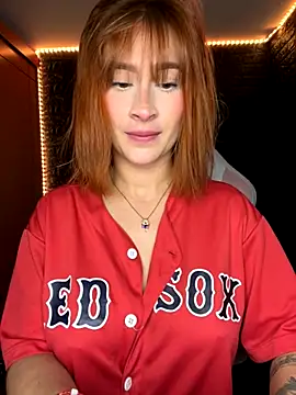 Snapshot of chloe_rockss_ chatting on 09.24.25 chloe rockss online show from 09.24.25