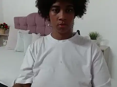 CanelaFierce online show from 03.08.25