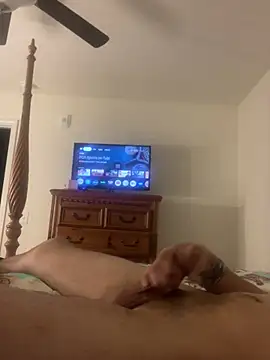 Snapshot of buckincowboy chatting on 02.08.25 buckincowboy online show from 02.08.25