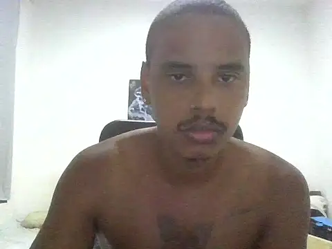Snapshot of ONegodoce25 chatting on 05.21.26 ONegodoce25 online show from 05.21.26