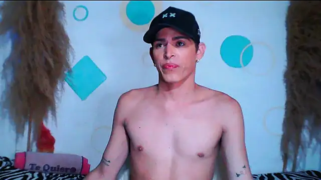Snapshot of duquehotvoy chatting on 03.21.25 duquehotvoy online show from 03.21.25
