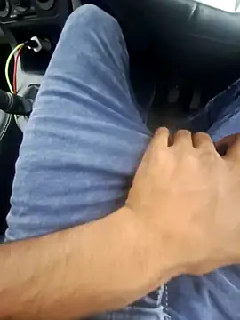 Snapshot of Singleboylucknow chatting on 10.29.25 Singleboylucknow online show from 10.29.25