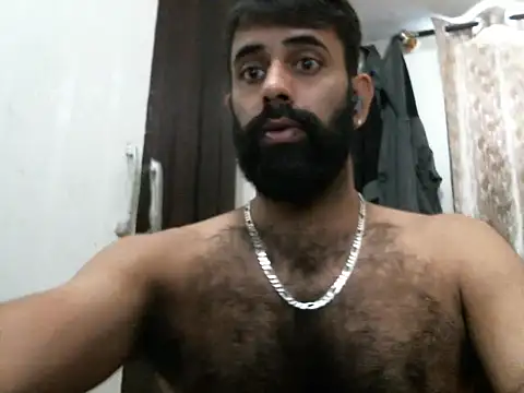 Snapshot of indianhairybull chatting on 02.18.26 indianhairybull online show from 02.18.26