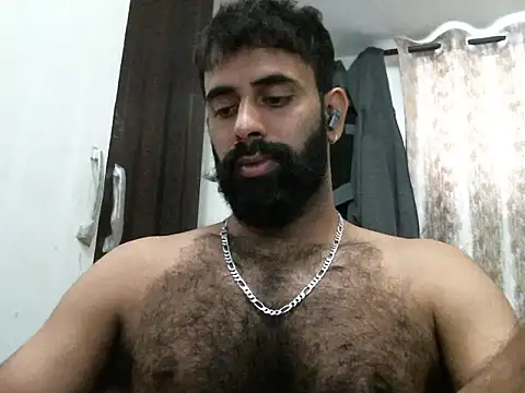 Snapshot of indianhairybull chatting on 02.25.26 indianhairybull online show from 02.25.26