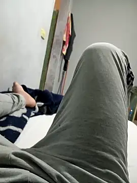 Snapshot of Zaberpop chatting on 02.13.26 Zaberpop online show from 02.13.26