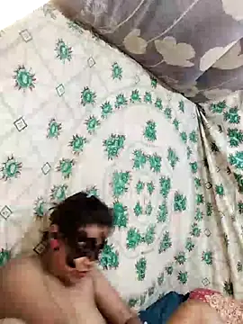 monekhan123 online show from 02.28.25