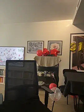 Snapshot of Orgasmille chatting on 09.16.25 Orgasmille online show from 09.16.25