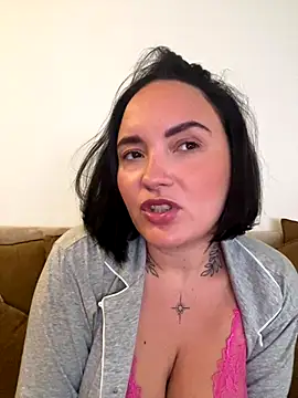 Snapshot of Orgasmille chatting on 10.13.25 Orgasmille online show from 10.13.25