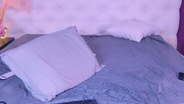 Snapshot of just_gay_ chatting on 03.15.25 just gay  online show from 03.15.25