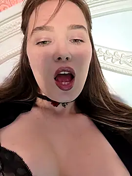 GoddessYanaMironova online show from 04.25.26