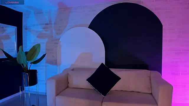 BeccaBaxter online show from 07.08.26