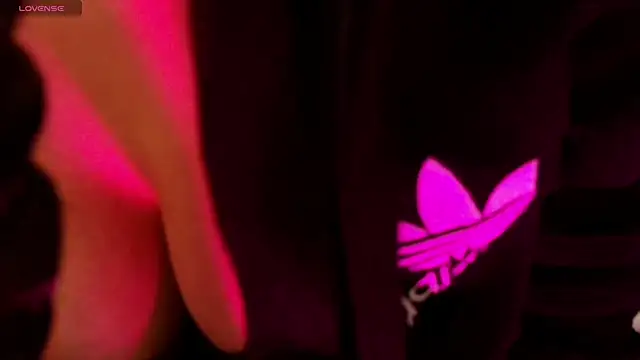 Snapshot of Raichell_ chatting on 02.15.26 Raichell online show from 02.15.26