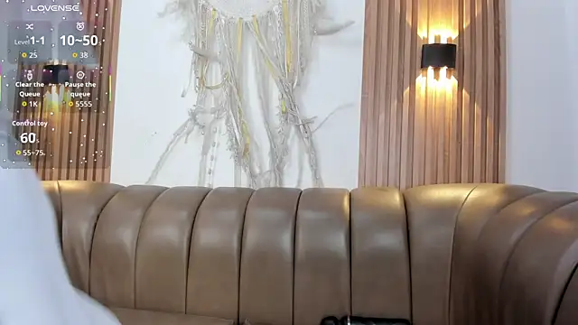 Snapshot of saleh_issawi chatting on 11.06.25 saleh issawi online show from 11.06.25