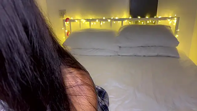 Snapshot of alanaexplicit69 chatting on 02.27.25 alanaexplicit69 online show from 02.27.25