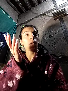 Ariell Kieran online show from 02.12.25