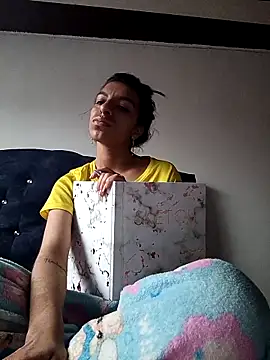 Ariell Kieran online show from 02.17.25