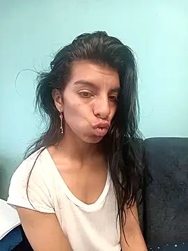 Ariell Kieran online show from 10.21.25