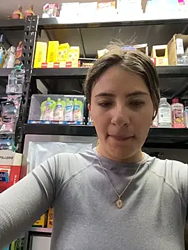 Andrea18 blonde online show from 05.03.26