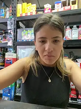 Andrea18 blonde online show from 05.04.26