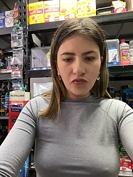 Andrea18 blonde online show from 05.29.26