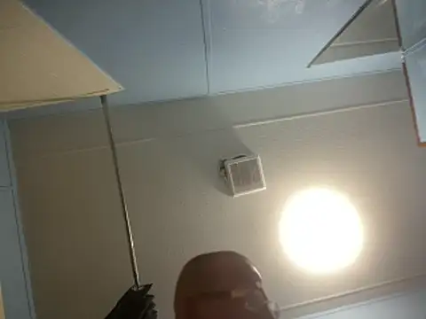 Snapshot of ClimbedCaelum chatting on 02.28.26 ClimbedCaelum online show from 02.28.26