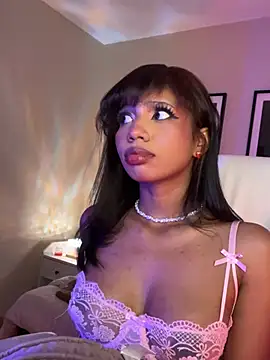 Gigi Strawberry online show from 03.01.26