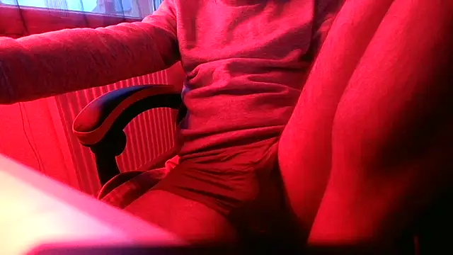 Snapshot of balkis30 chatting on 02.14.25 balkis30 online show from 02.14.25