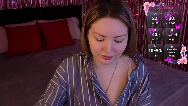 Lora Rosee online show from 03.10.26