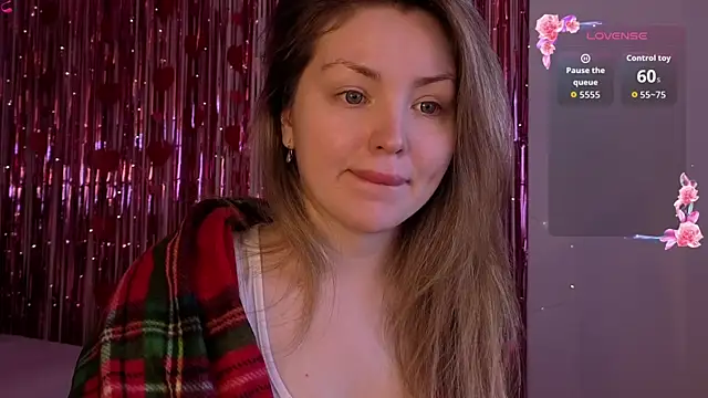 Lora Rosee online show from 04.21.26