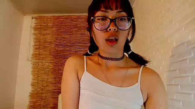 Snapshot of Luna_7_777 chatting on 03.19.25 Luna 7 777 online show from 03.19.25