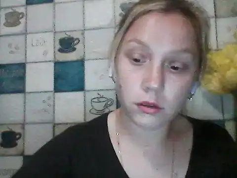 Snapshot of Anna_wey chatting on 05.19.26 Anna wey online show from 05.19.26