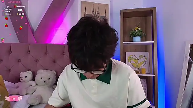 PepperTwink online show from 04.28.26