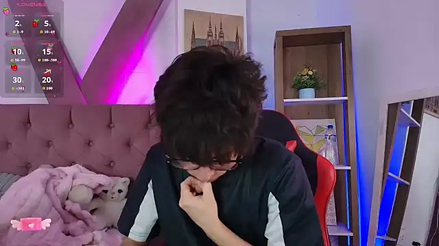 PepperTwink online show from 05.01.26