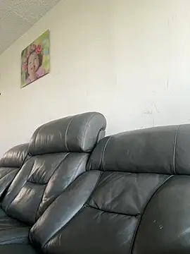 Snapshot of XXmike91 chatting on 02.04.25 XXmike91 online show from 02.04.25