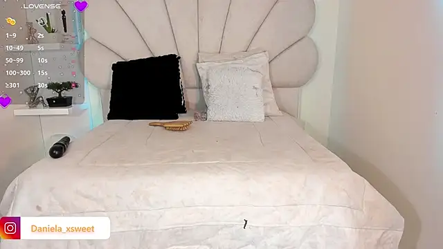 Danielaangelina online show from 10.11.25