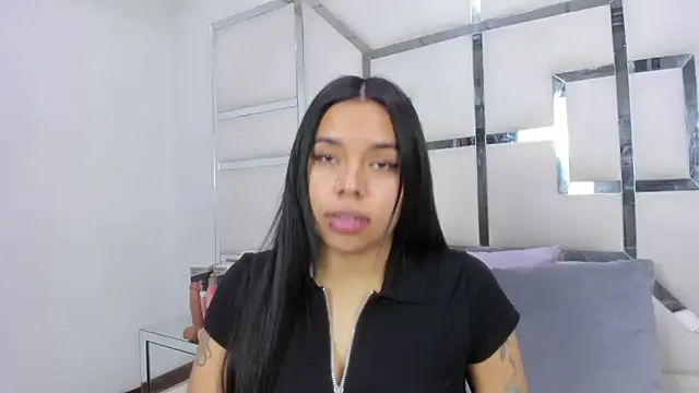 ZoeWan69 online show from 05.05.26