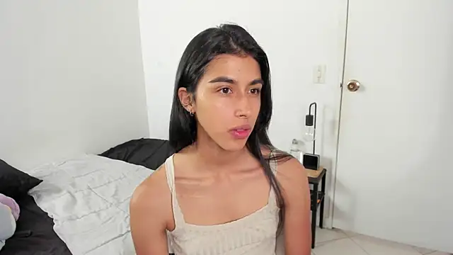 Snapshot of Mazikeen__18 chatting on 07.15.26 Mazikeen 18 online show from 07.15.26