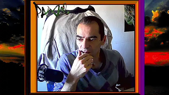 ReyDeBotones online show from 02.26.26