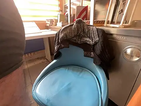 legolasleo online show from 03.21.25