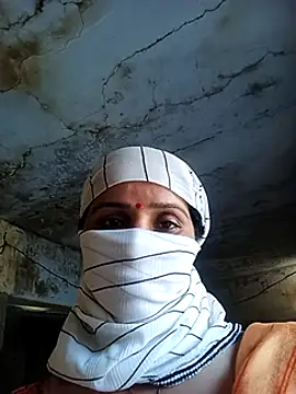 Snapshot of Sumann99 chatting on 02.13.25 Sumann99 online show from 02.13.25