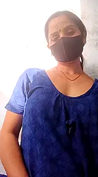 Snapshot of Sumann99 chatting on 03.04.25 Sumann99 online show from 03.04.25