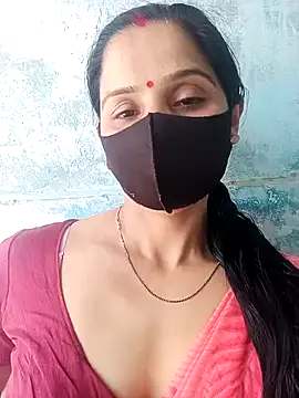 Snapshot of Sumann99 chatting on 03.17.25 Sumann99 online show from 03.17.25