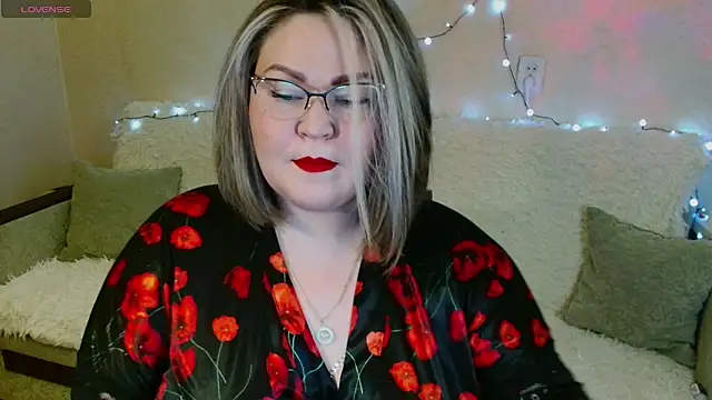 Snapshot of Vivien__wet chatting on 02.02.25 Vivien wet online show from 02.02.25