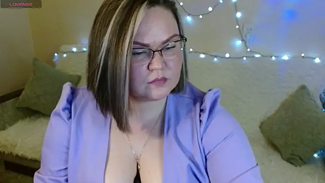 Snapshot of Vivien__wet chatting on 02.03.25 Vivien wet online show from 02.03.25