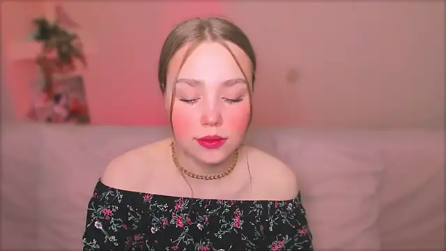 YourMegan online show from 05.04.26