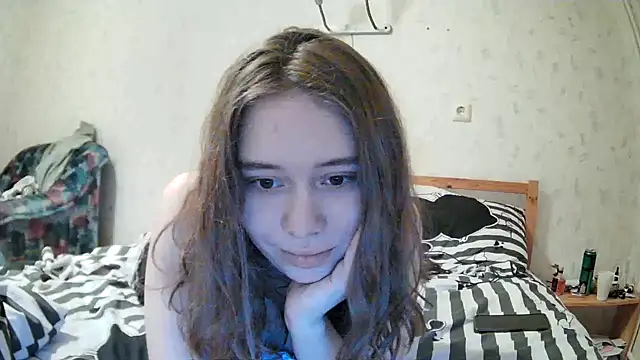 girliemilk online show from 03.11.25