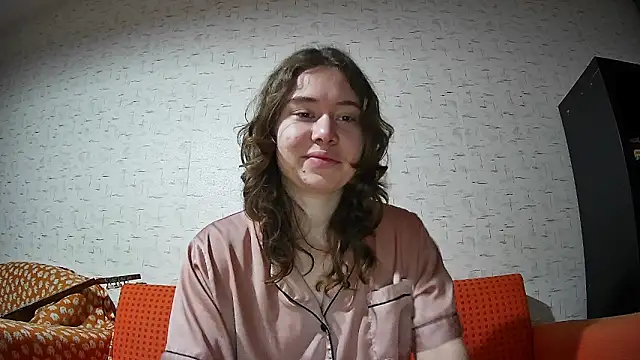 girliemilk online show from 01.17.26