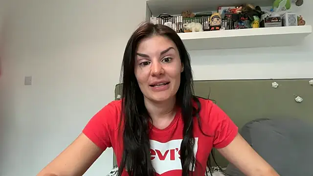 Petitecookie online show from 05.02.26