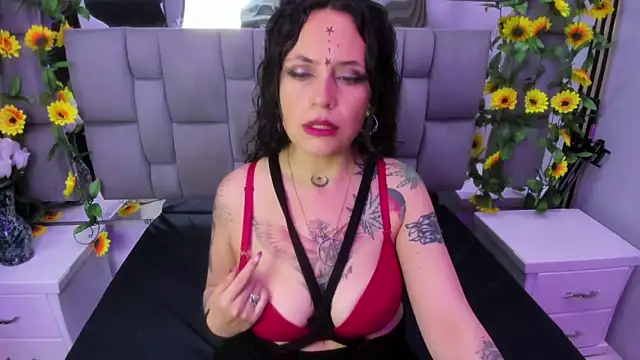 Snapshot of Fenix_Lilith chatting on 03.12.26 Fenix Lilith online show from 03.12.26