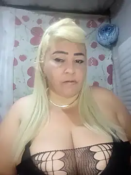 Snapshot of BonniAdams chatting on 03.06.26 BonniAdams online show from 03.06.26